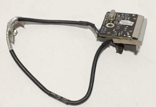 APPLE_A1312_SDCardReader_1