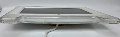 Apple_M7649_2