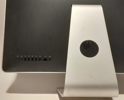 Apple_iMac_9,1_2