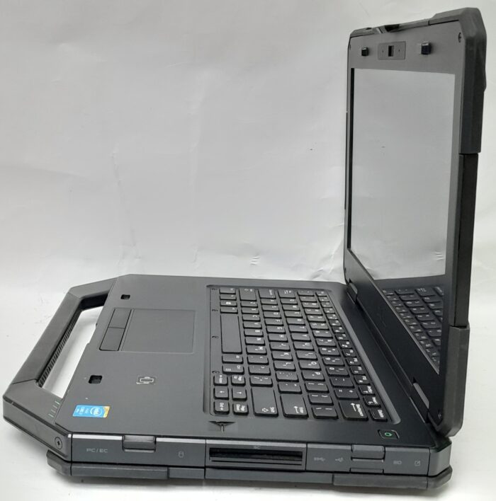Dell_Latitude_14_Rugged_(5404)_2
