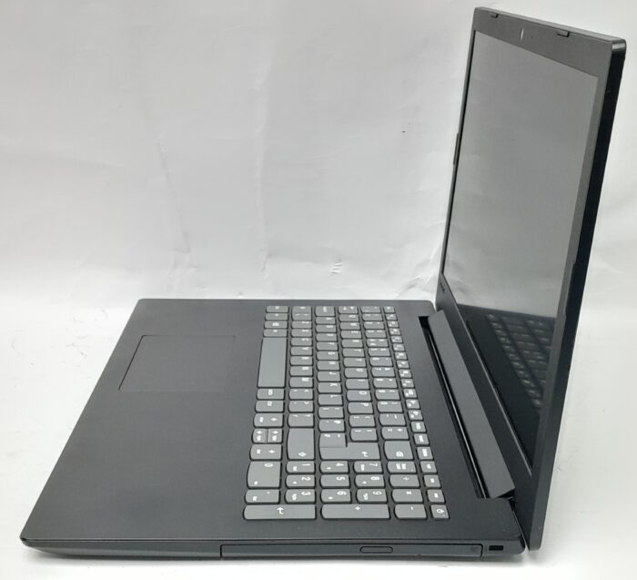 Lenovo_V145-15ast_3