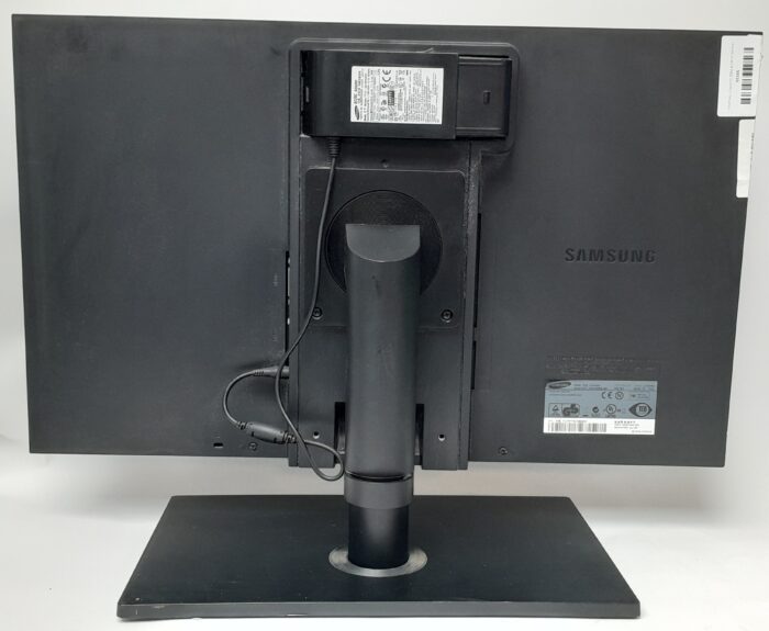 Samsung_Syncmaster__S24a460_4