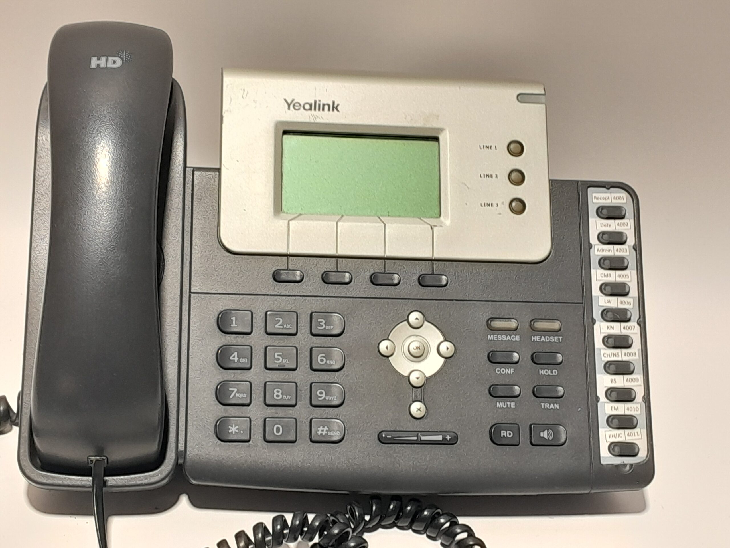 Yealink_IpPhoneSip-t26p_1.jpg Yealink Ip Phone Sip -t26p