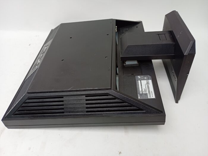 Acer_V173_2
