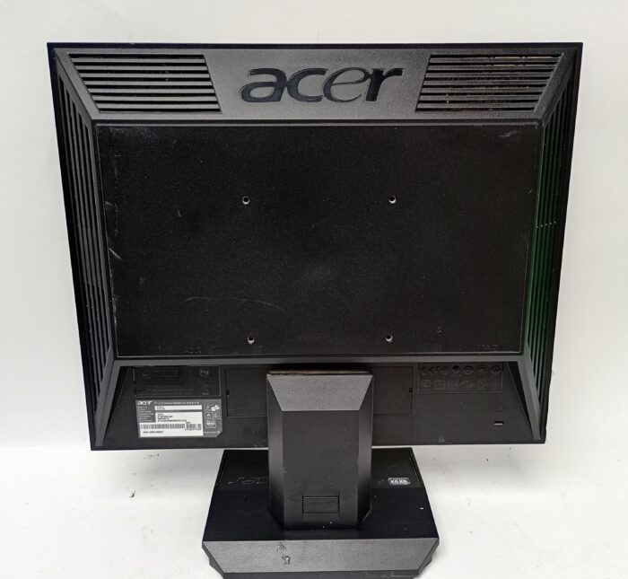 Acer_V173_4