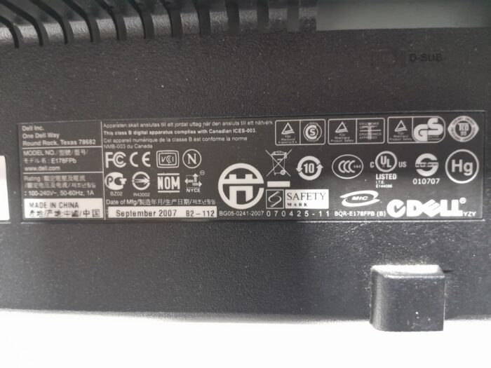 Dell_E17fpf_Vga_3