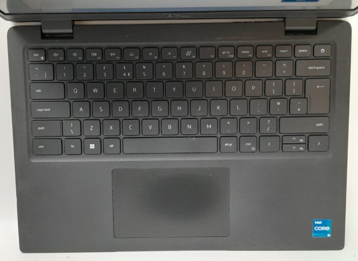 Dell_Latitude_3420_2