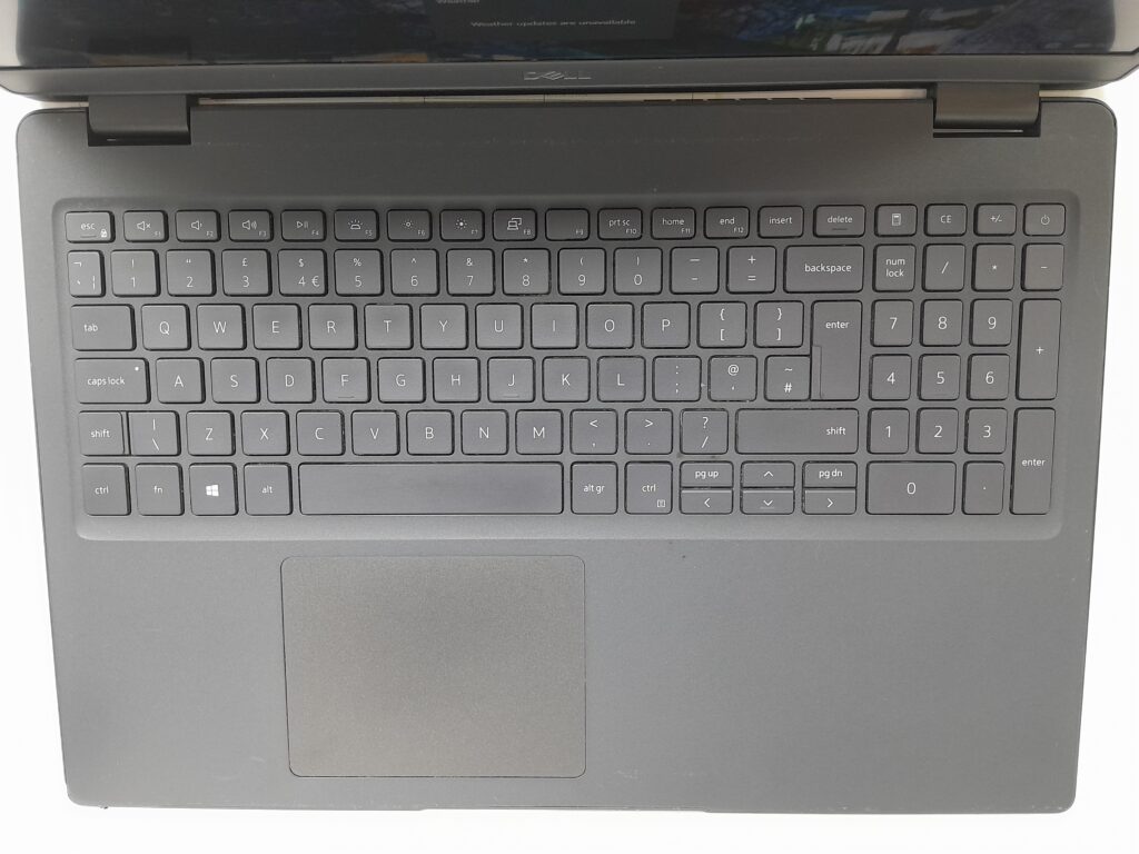 Dell_Latitude_3510_2