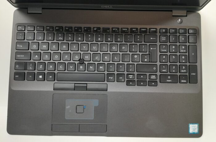 Dell_Latitude_5501_2
