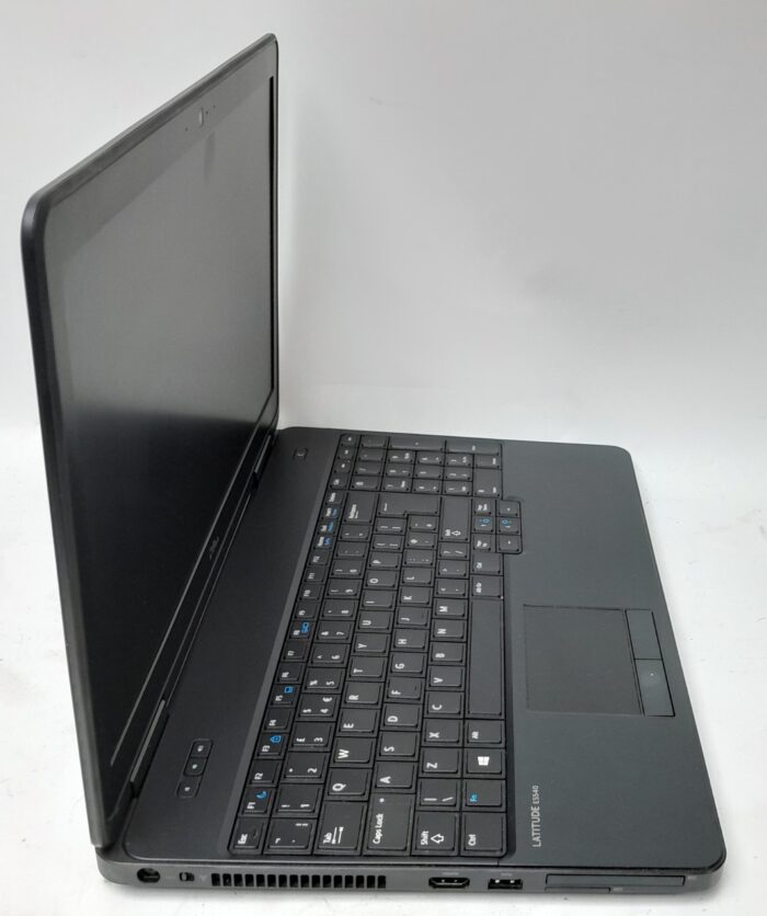 Dell_Latitude_E5540_3