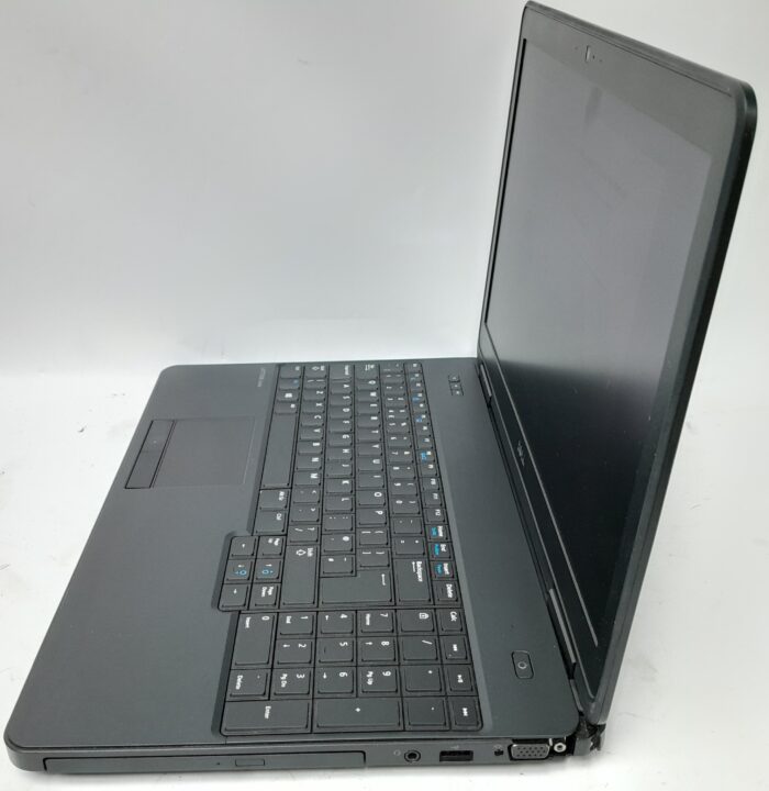 Dell_Latitude_E5540_4