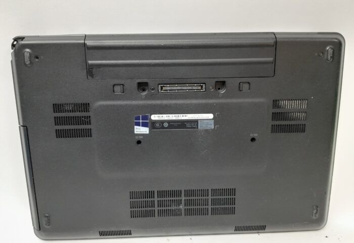Dell_Latitude_E5540_8