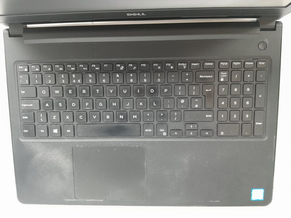 Dell_Vostro_3578_2