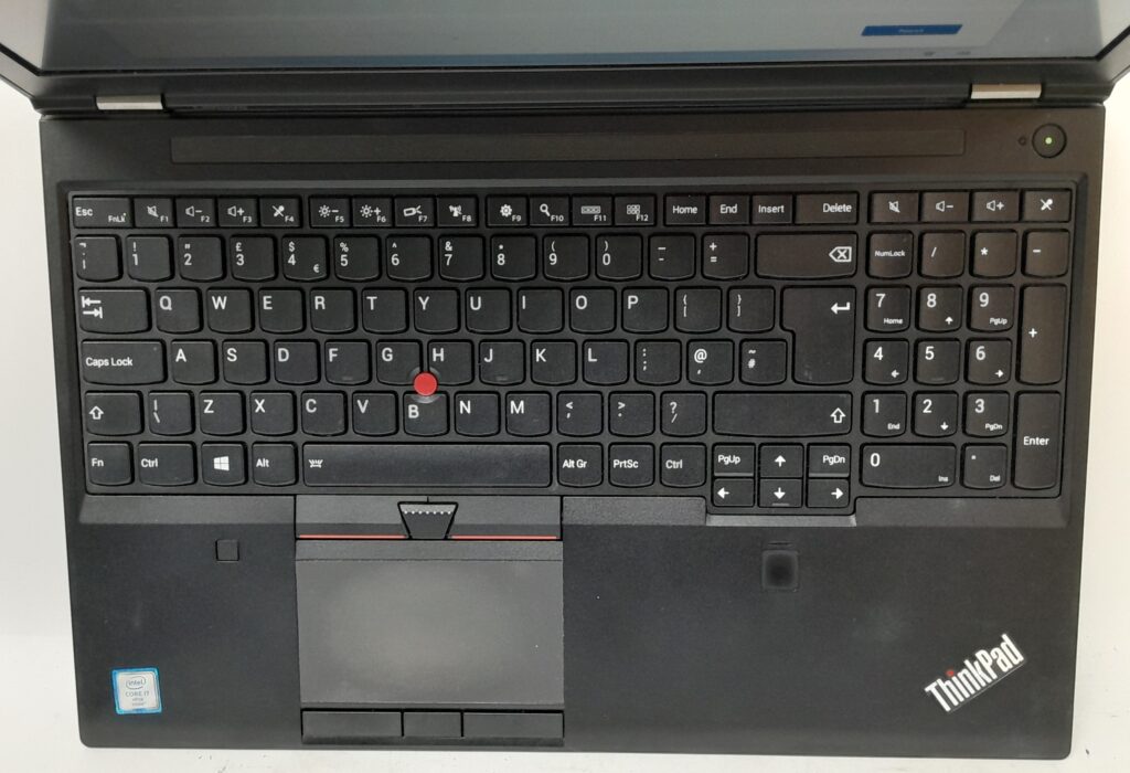 Lenovo_P50_2
