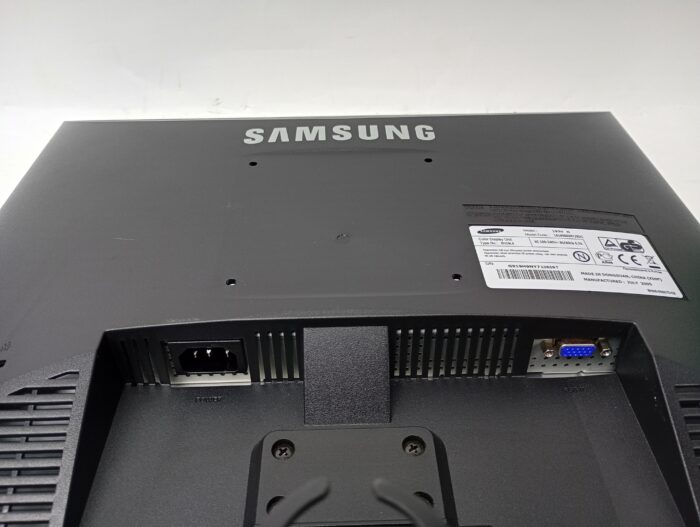 Samsung_193v_3