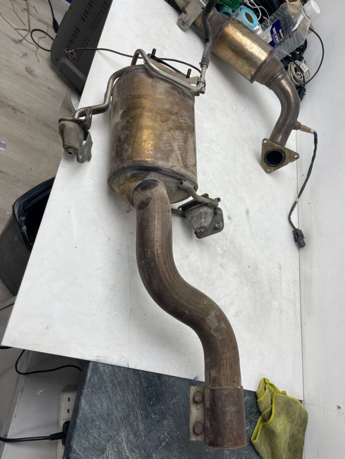 PORSCHE CAYENNE 3.0 TDI - Diesel Particulate Filter DPF 2013 958.113.023.20 / DX - Image 2