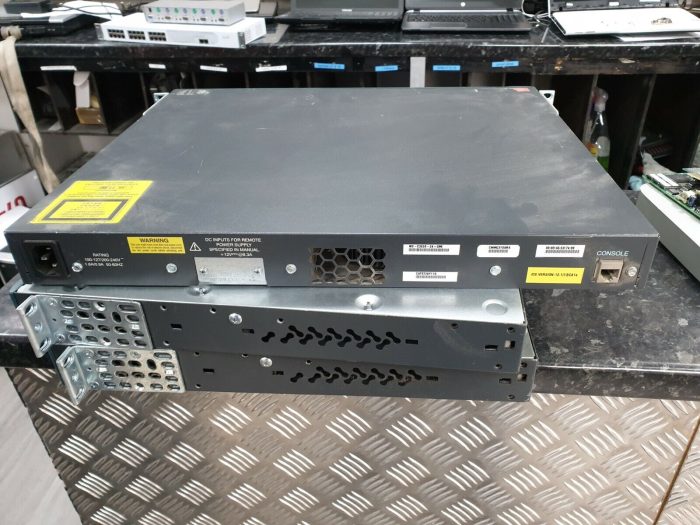 CISCO C3550 24 Port Switch - Image 4