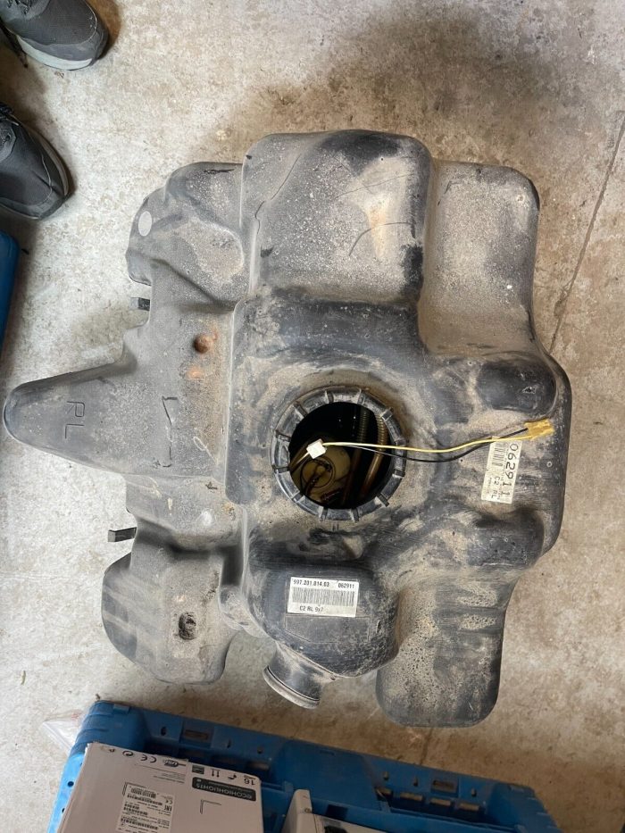 PORSCHE BOXSTER CAYMAN 911 997 987  FUEL TANK 997.201.014.03 99720101403 - Image 2