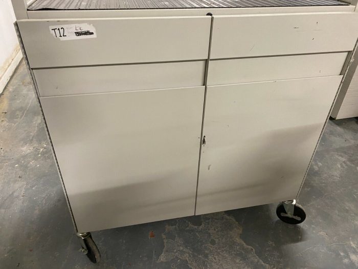 Bradford laptop cabinet Laptop Charging Cabinets x 16 - Image 4
