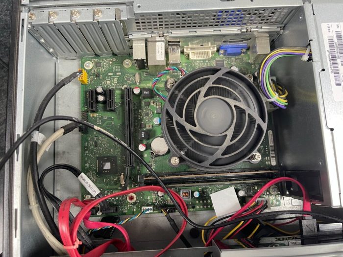Fujitsu Esprimo E420 Intel i3-4130 3.40GHz 4GB RAM Desktop PC No HD - Image 5