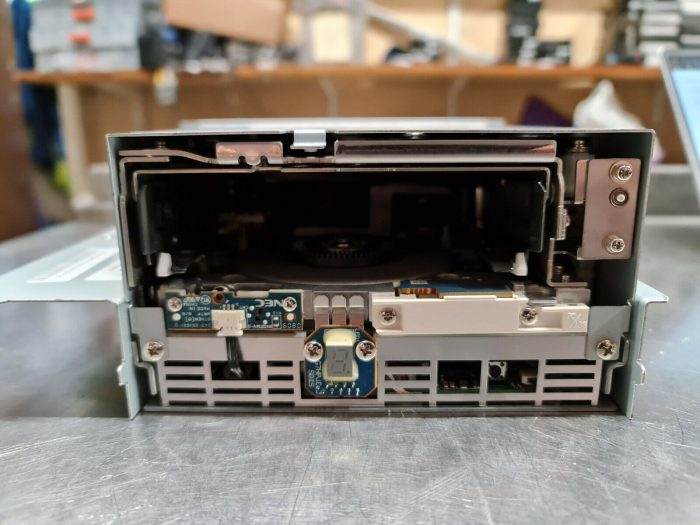 F865T Dell 400/800GB Ultrium LTO-3 LVD Tape Drive for TL2000/TL4000 - Image 2