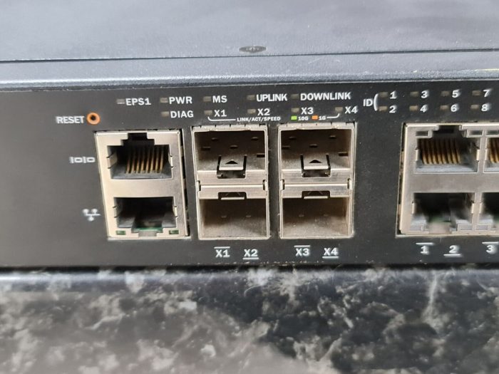 Brocade ICX6450-24 Gigabit Ethernet 4X10 GbE SFP+ Switch - Image 5