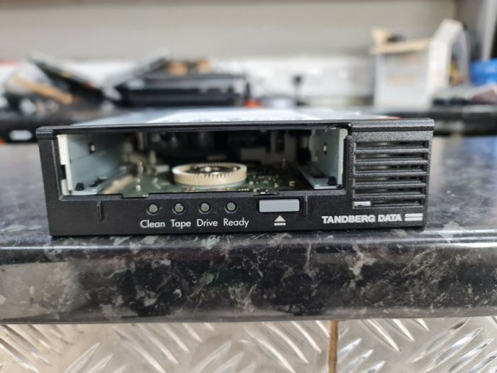 Tanberg Data LTO3 Internal Tape Drive - Image 2