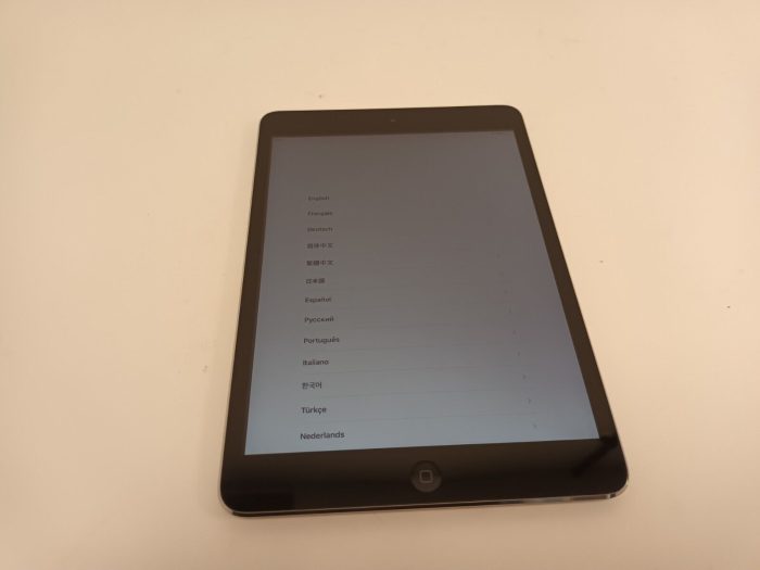 Apple iPad Mini 2 (2nd Gen) 16GB Space Gray A1489 - Image 2
