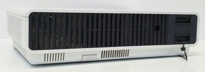 Casio XJ-M130 Data Projector with 5688 Lamp Hours Used - Image 2