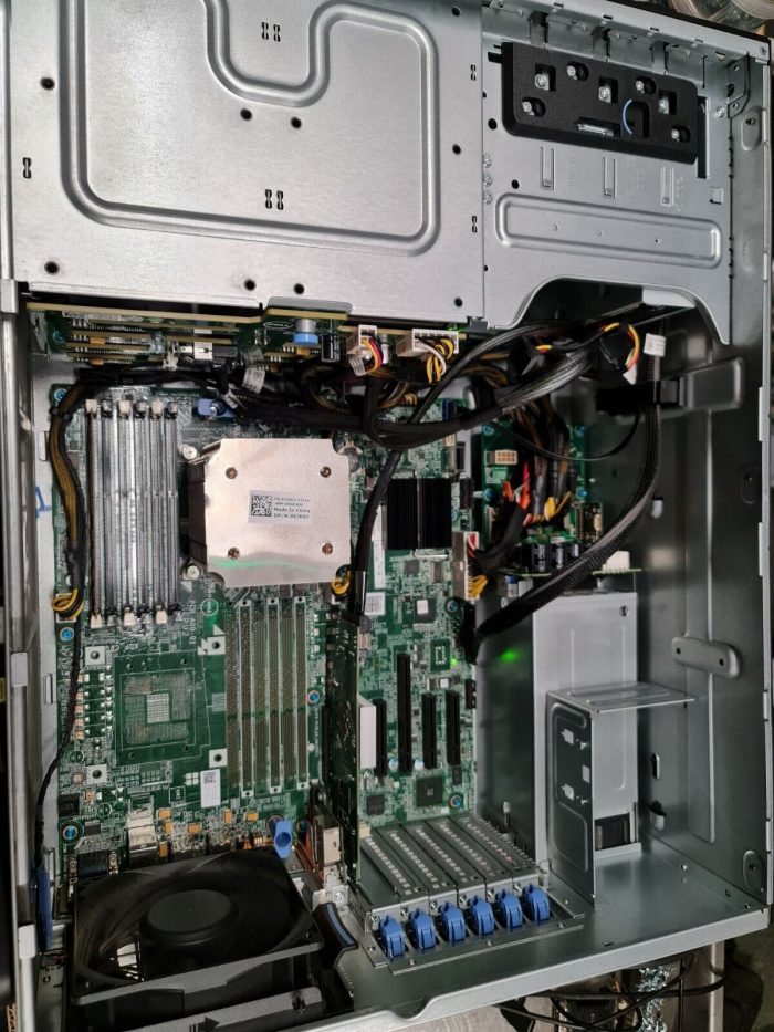 Dell PowerEdge T320 - E5-2407 2.2Ghz, 2GB DDR3 RAM, 400GB SAS - Image 6