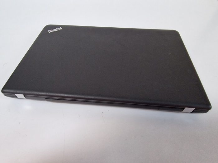 Lenovo ThinkPad e560 Laptop 15.6" Core i5-6200U 4GB DDR3 240GB SSD Windows 11 - Image 6